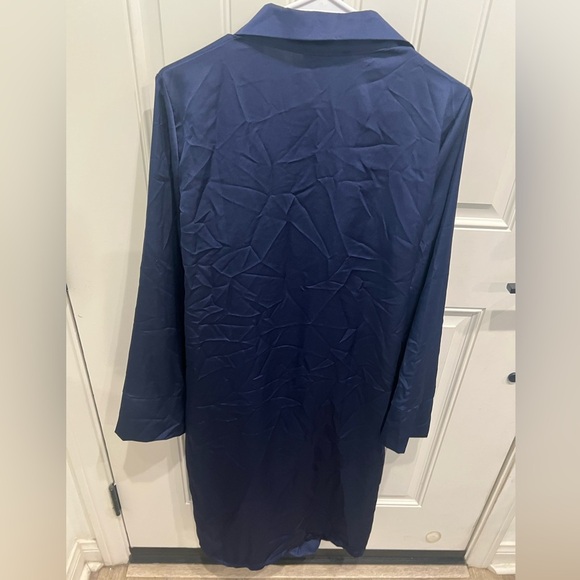 NWT SZ 16 maternity Boohoo Midnight Blue navy Satin button down midi dress - Picture 9 of 11